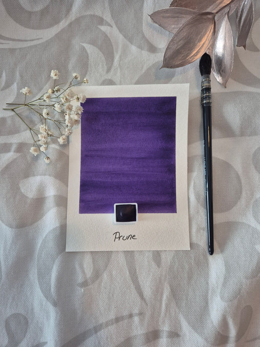 Prune – Aquarelle extra fine artisanale et végane (demi godet)